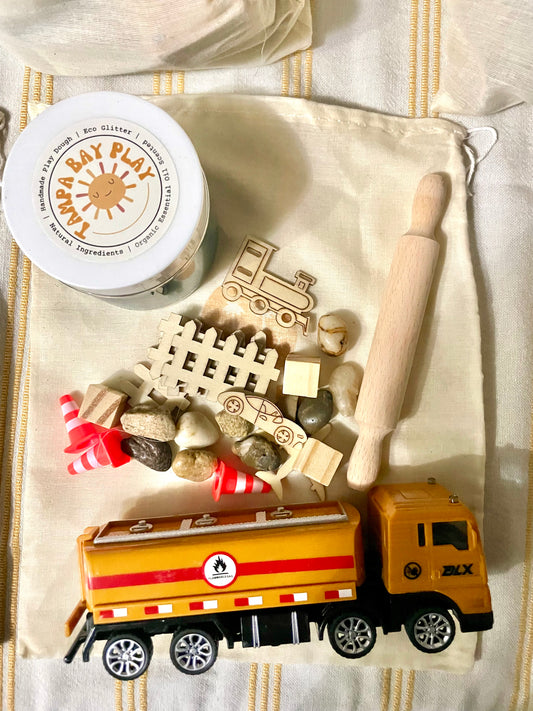 Busy Bag- Construction