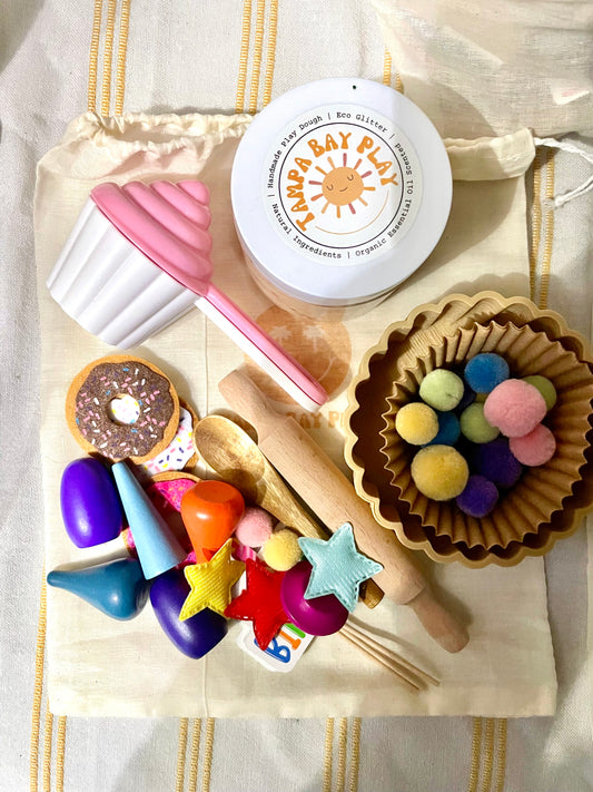 Busy Bag- Cupcake Bakery