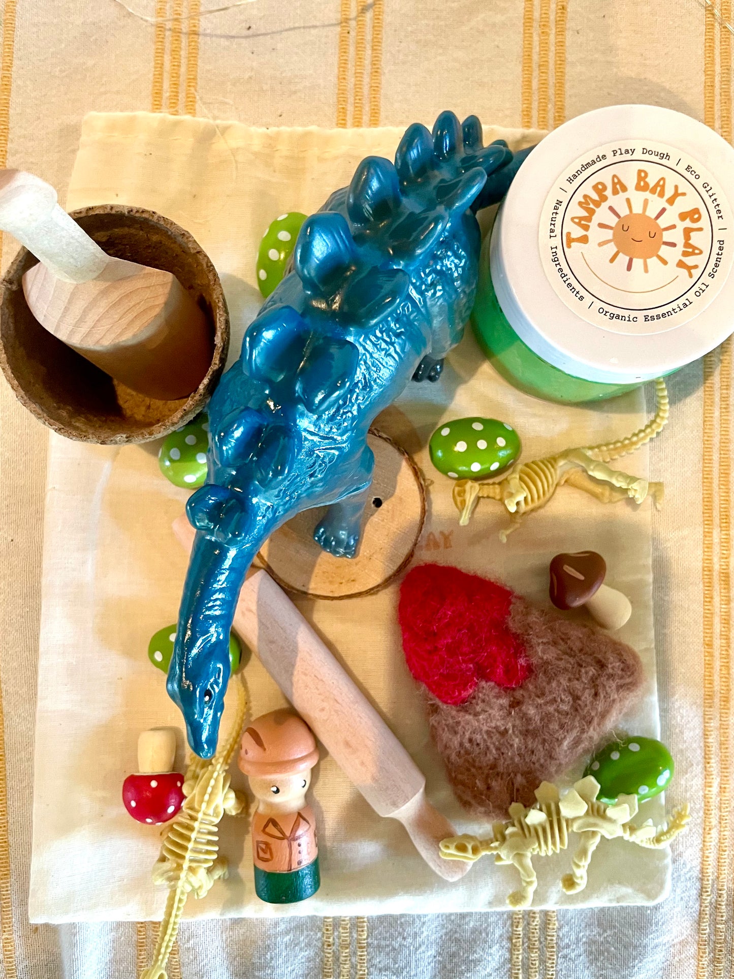 Busy Bag- Dinosaur