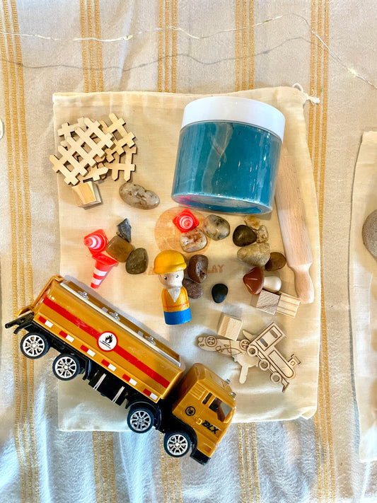 Busy Bag- Construction