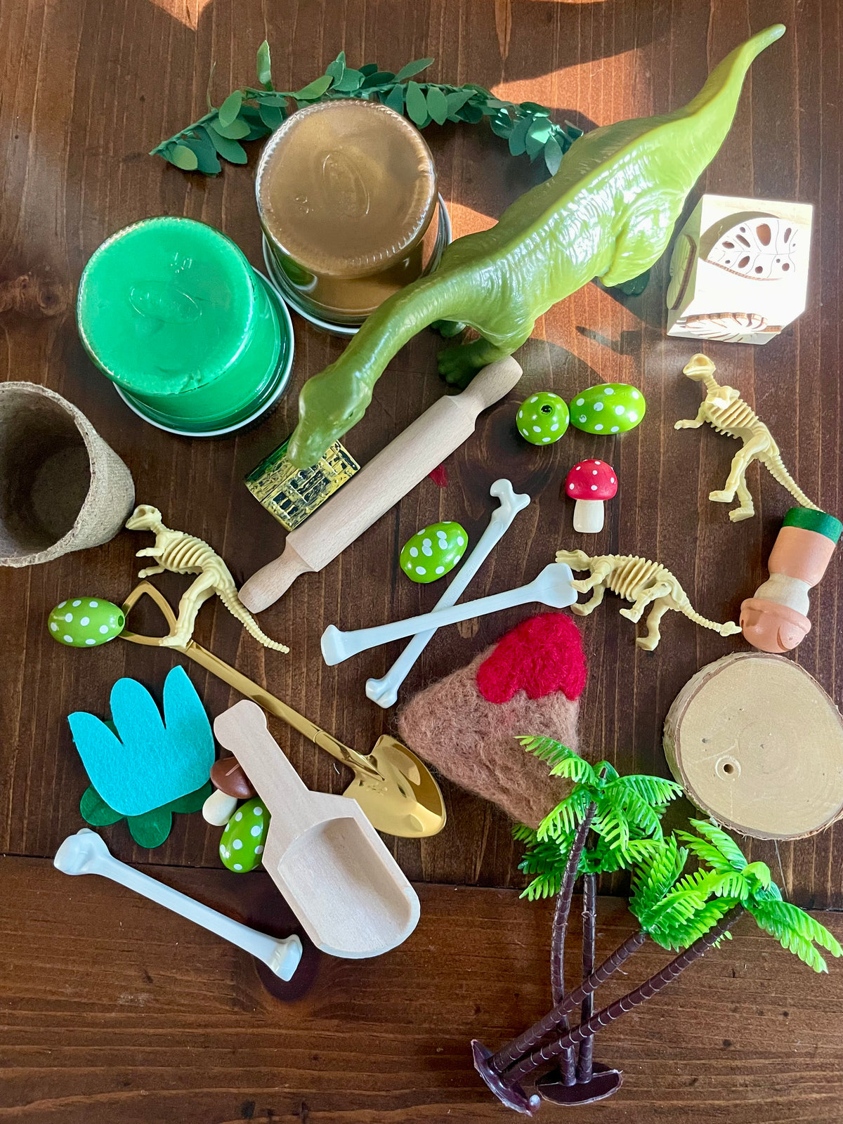 Play Dough Kit- Dinosaur Dig